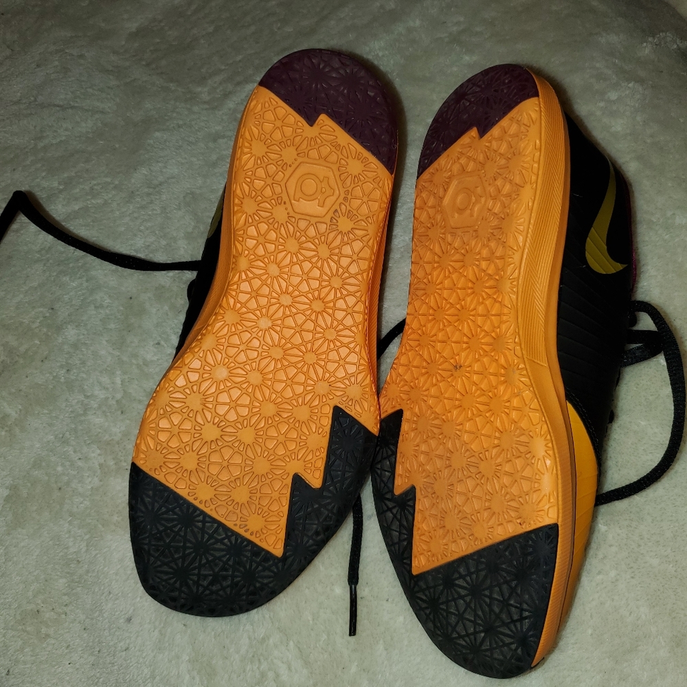 Nike Kevin Durant low basketball shoes